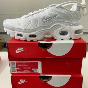 NIKE AIR MAX PLUS GS WHITE Youth Size 5/ Womens Size 7